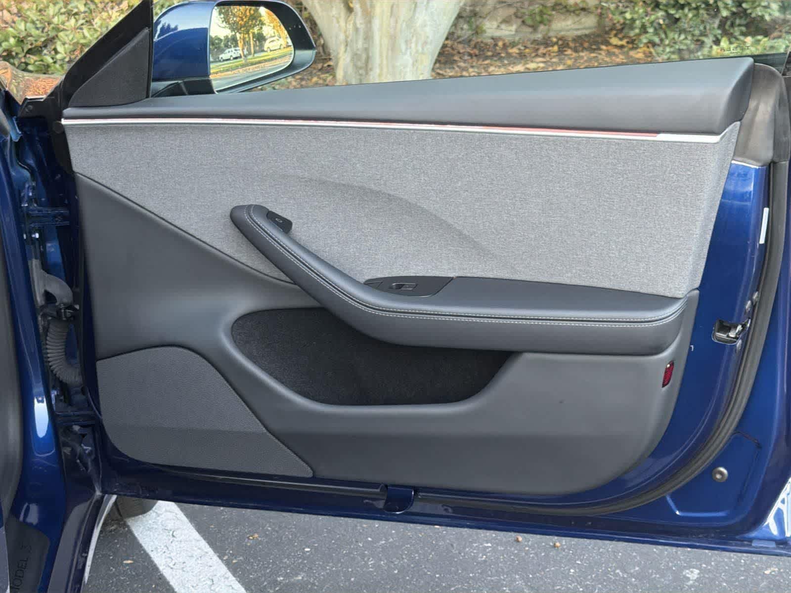 Thumbnail: 2024 Tesla Model 3 - 33