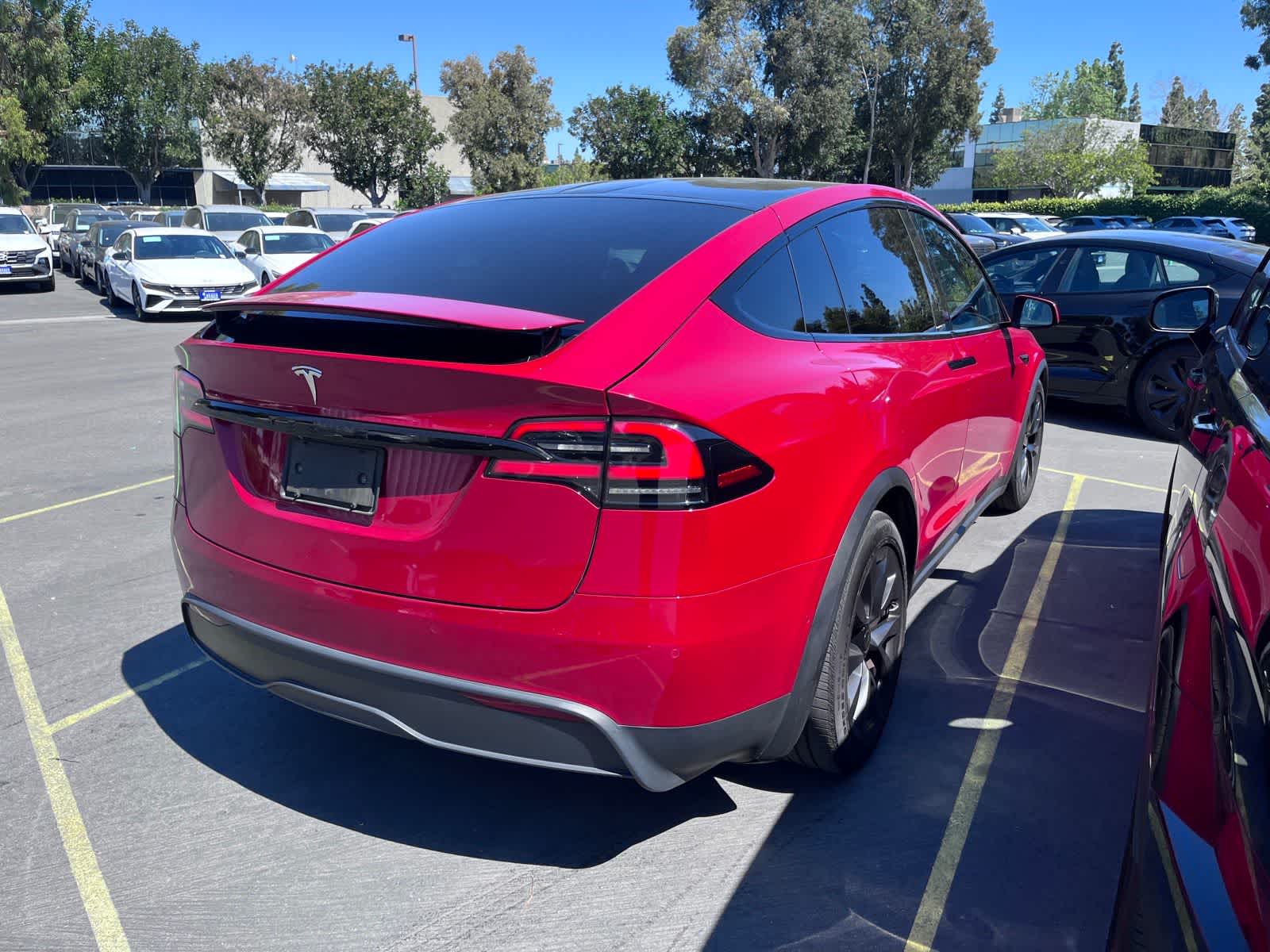 Thumbnail: 2022 Tesla Model X - 3