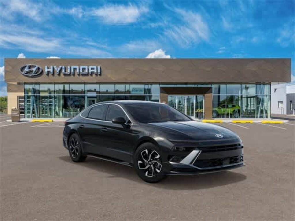 New 2025 Hyundai Sonata SEL Sedan