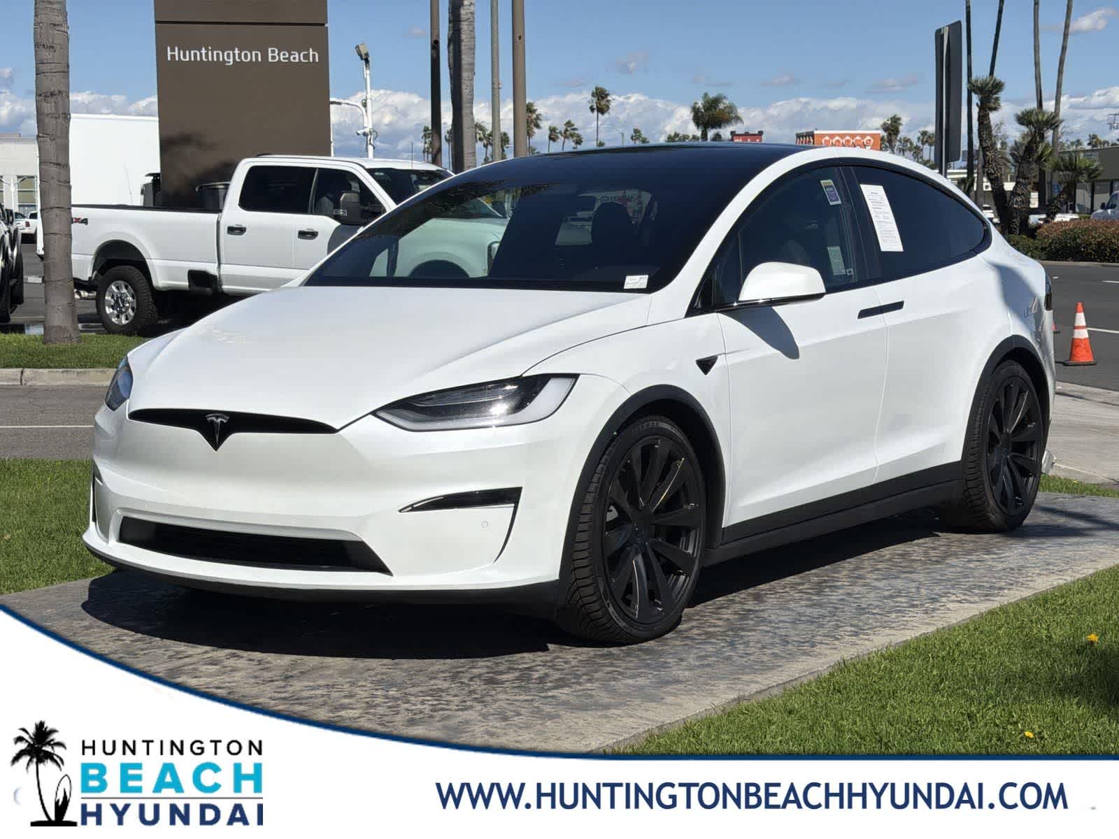 Thumbnail: 2022 Tesla Model X - 1