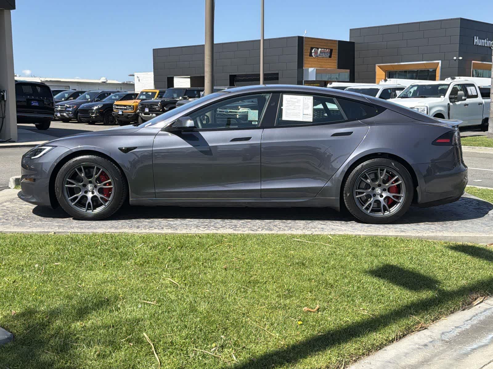 Thumbnail: 2023 Tesla Model S - 3