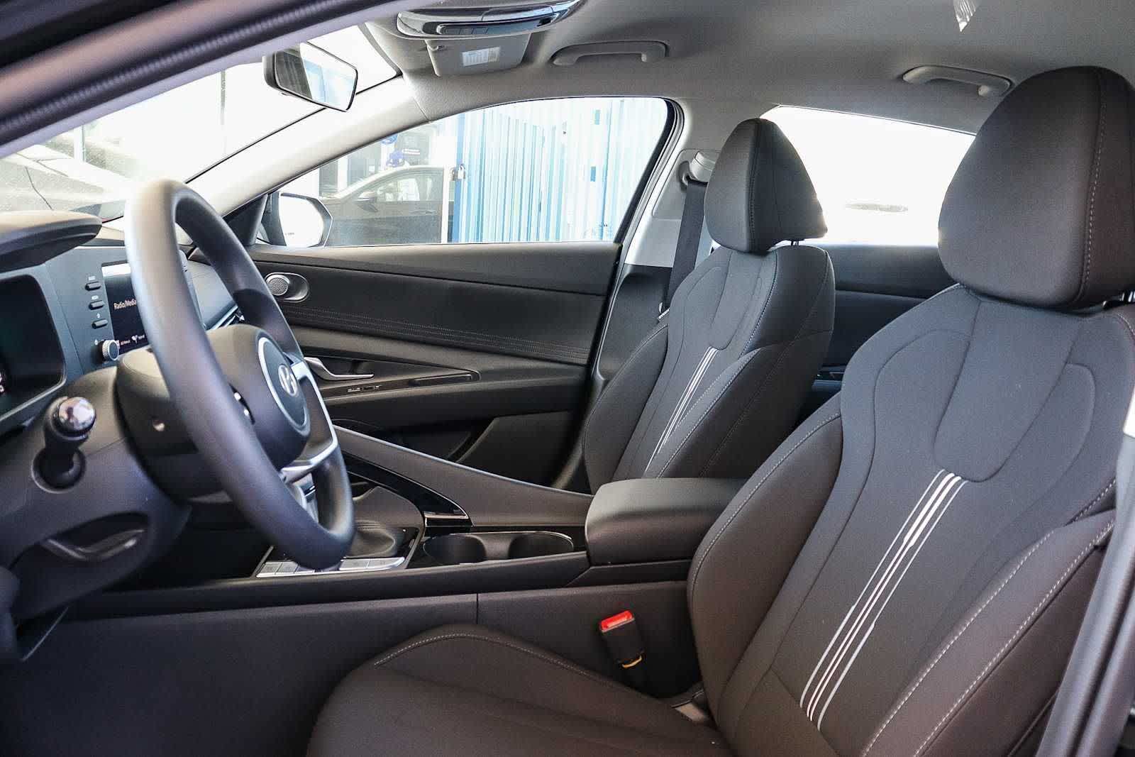 Thumbnail: 2026 Hyundai Elantra - 27