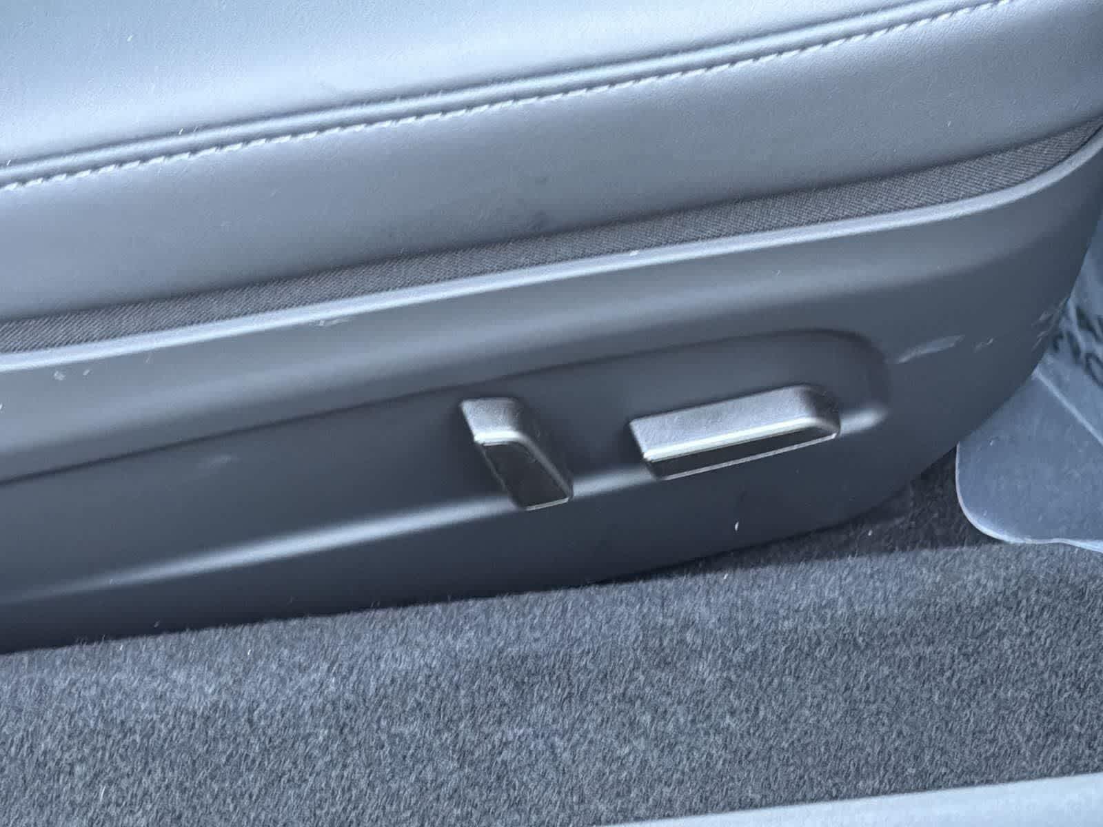 Thumbnail: 2025 Tesla Model 3 - 36