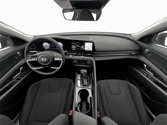 Thumbnail: 2025 Hyundai Elantra - 13