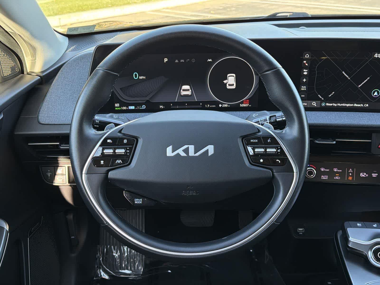 Thumbnail: 2022 Kia EV6 - 11