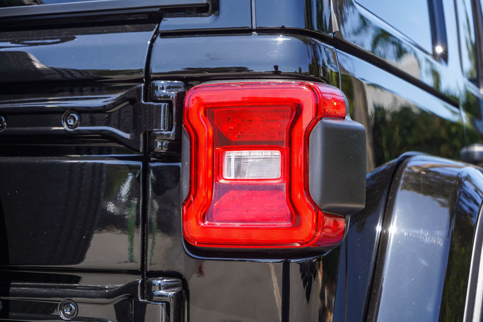 Thumbnail: 2025 Jeep Wrangler - 7