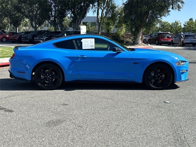 Thumbnail: 2022 Ford Mustang - 3