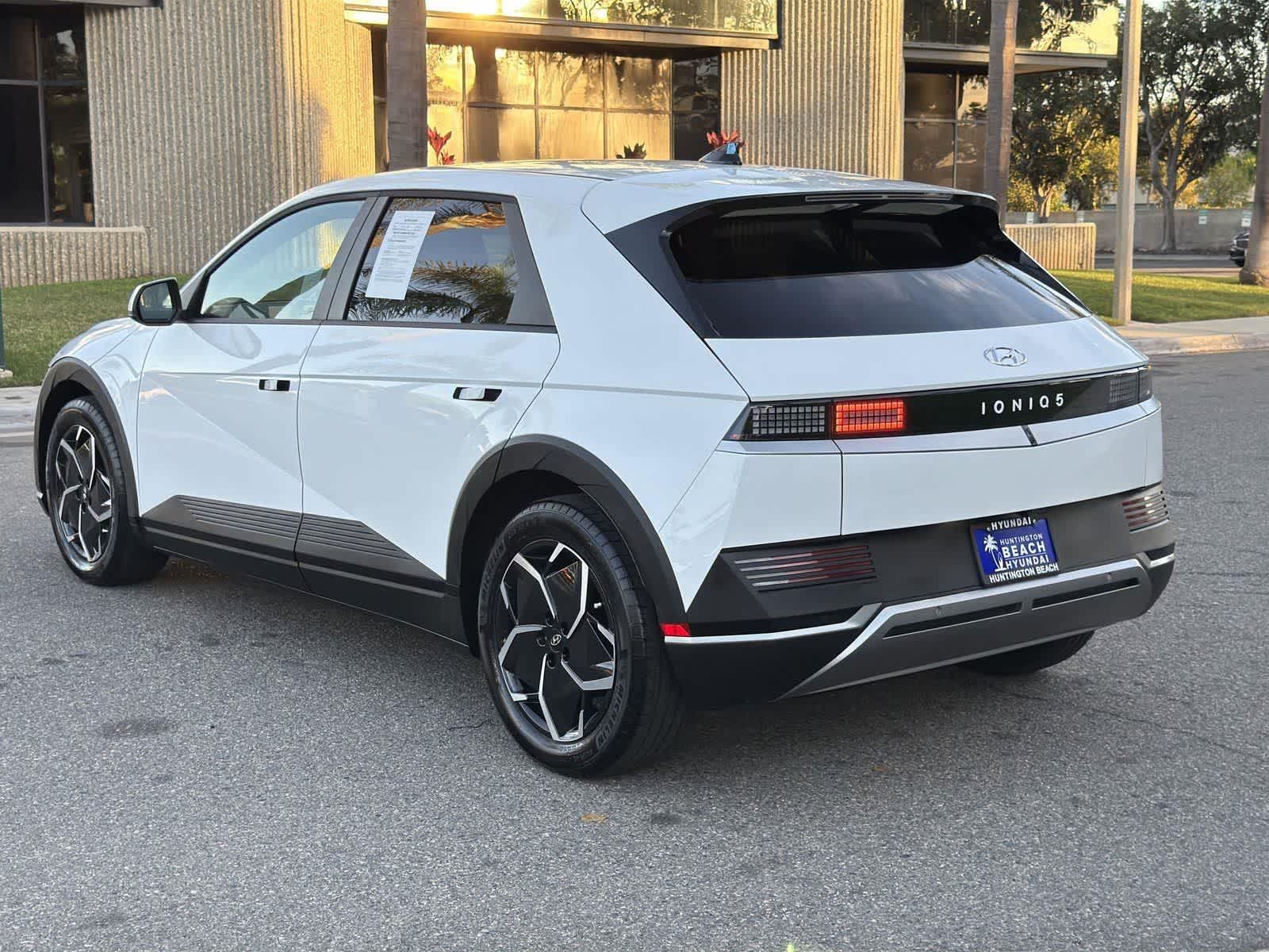 Thumbnail: 2024 Hyundai Ioniq 5 - 4