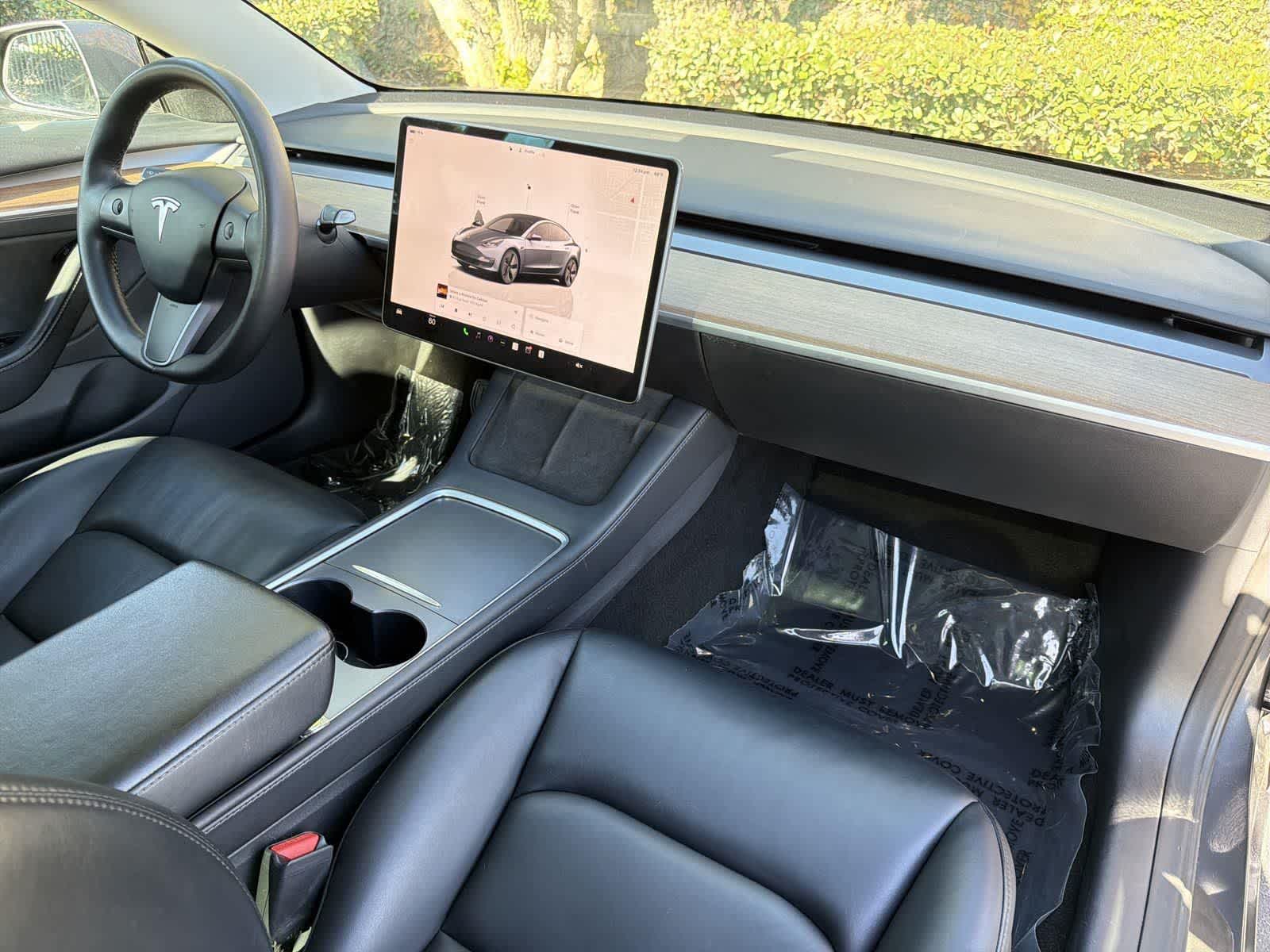 Thumbnail: 2022 Tesla Model 3 - 36