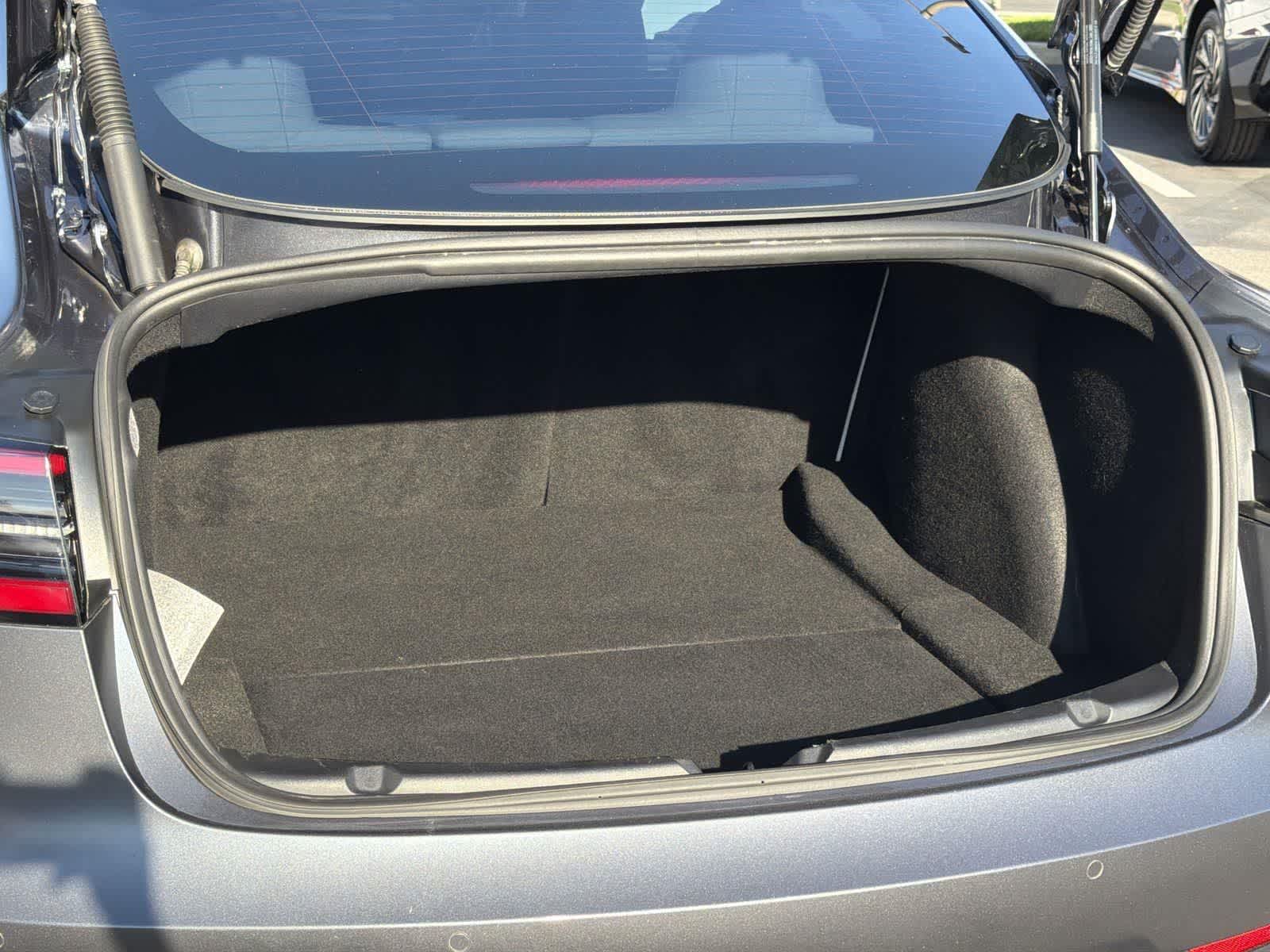 Thumbnail: 2022 Tesla Model 3 - 29