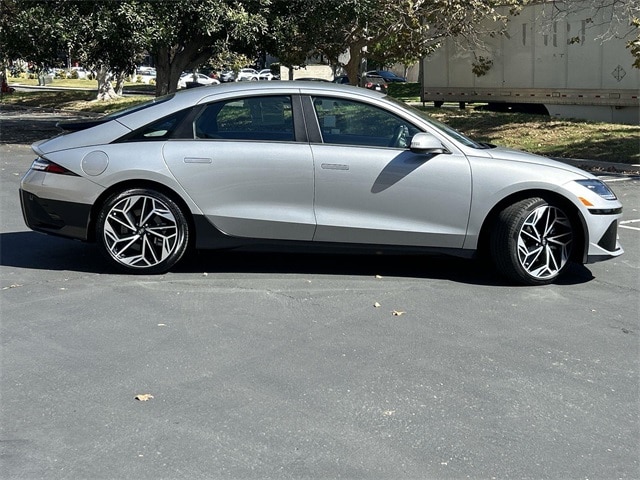 Thumbnail: 2024 Hyundai Ioniq 6 - 3