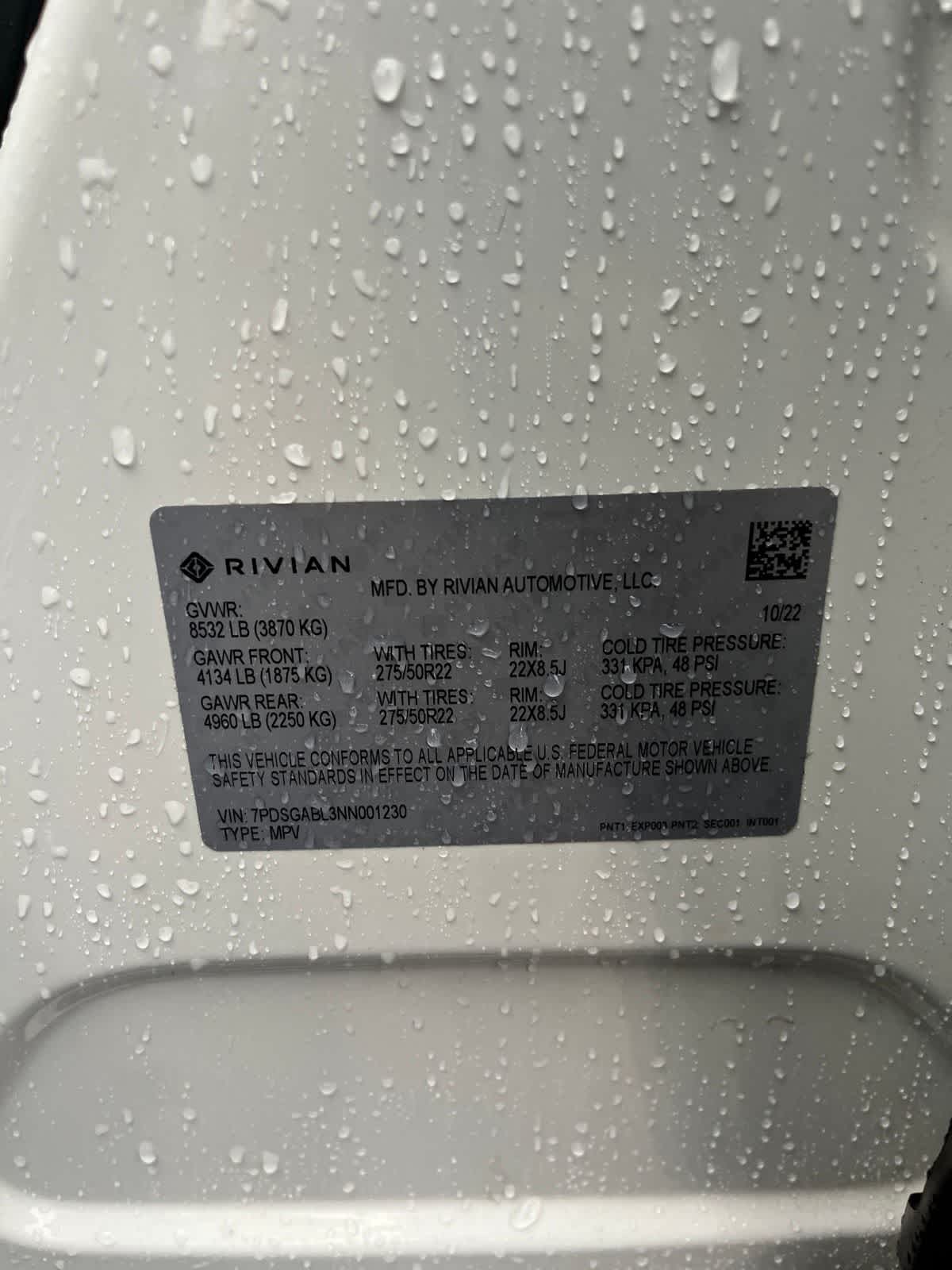 Thumbnail: 2022 Rivian R1S - 10