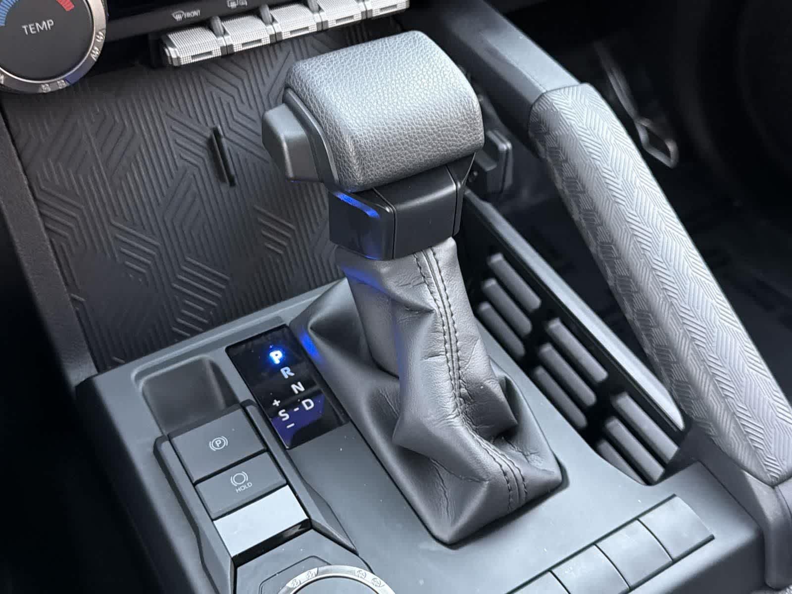 Thumbnail: 2025 Toyota 4Runner - 16