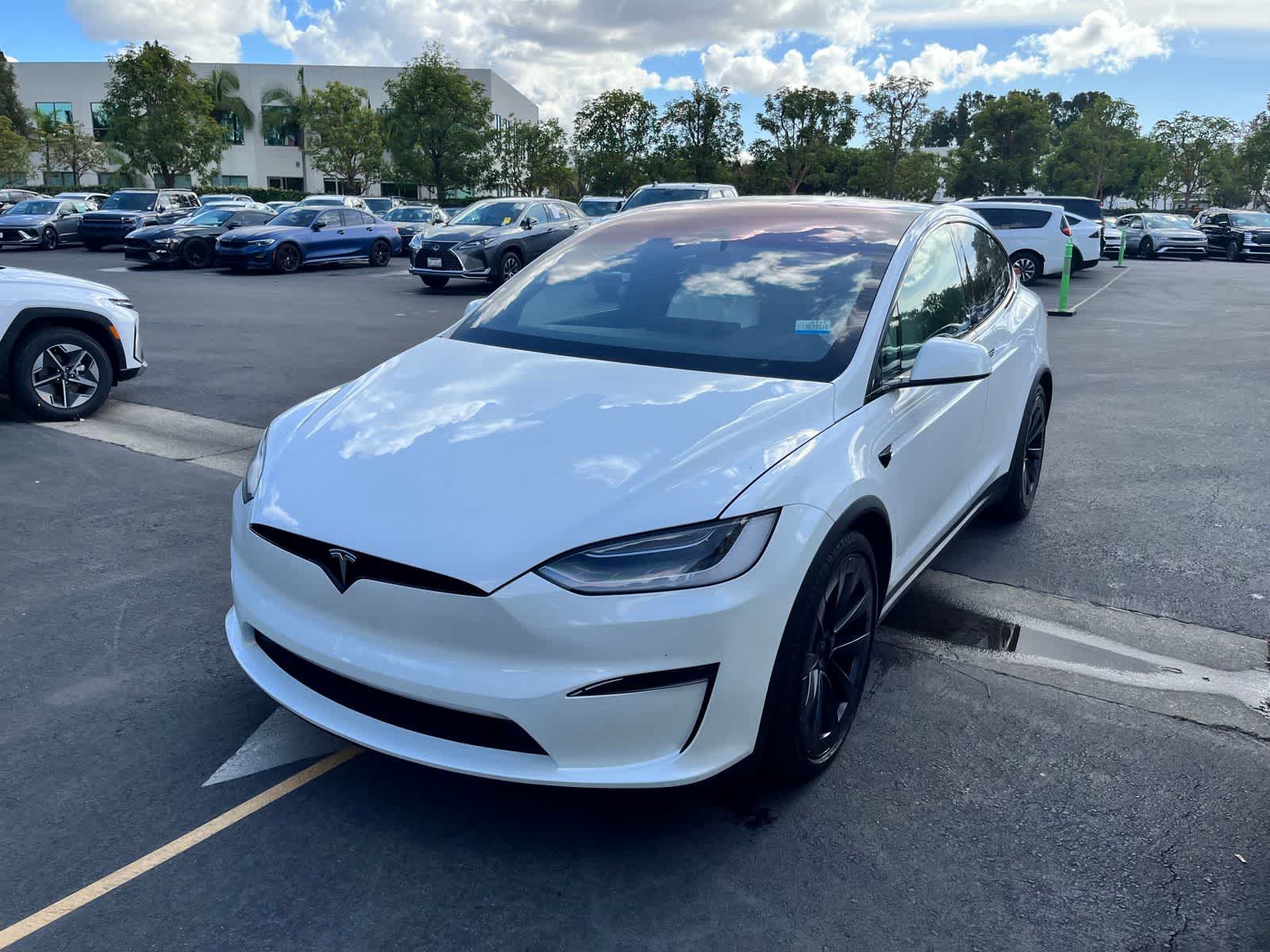 Thumbnail: 2023 Tesla Model X - 1