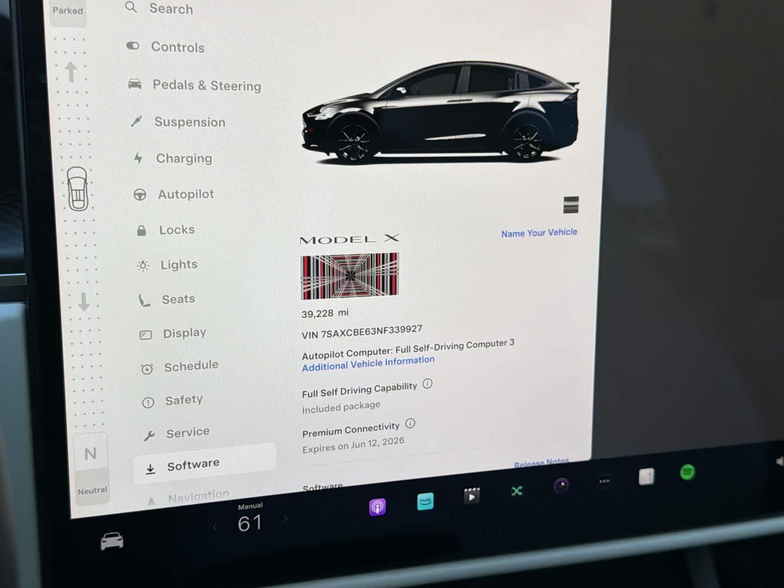 Thumbnail: 2022 Tesla Model X - 20