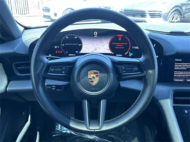 Thumbnail: 2021 Porsche Taycan - 14