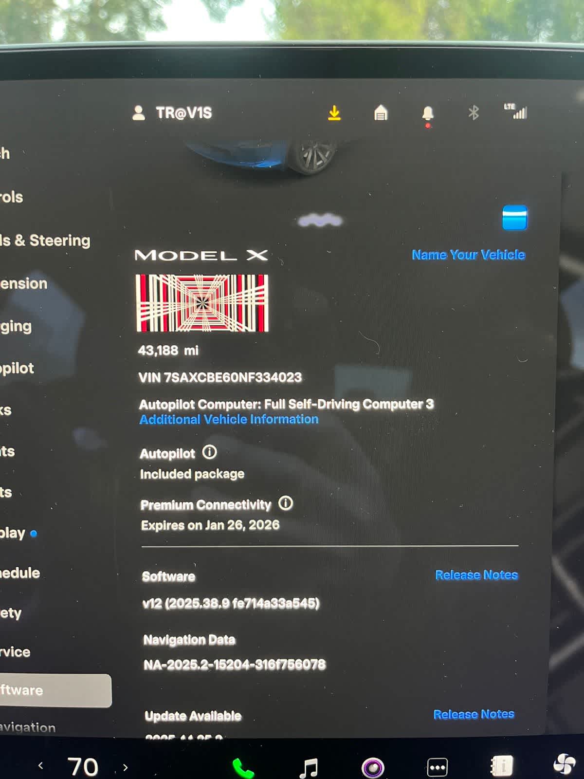 Thumbnail: 2022 Tesla Model X - 8