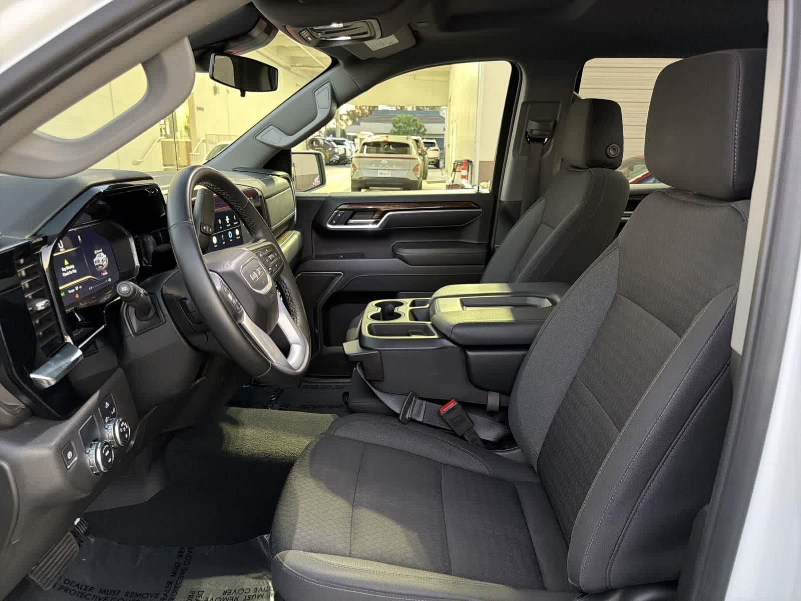 Thumbnail: 2024 GMC Sierra 1500 - 24