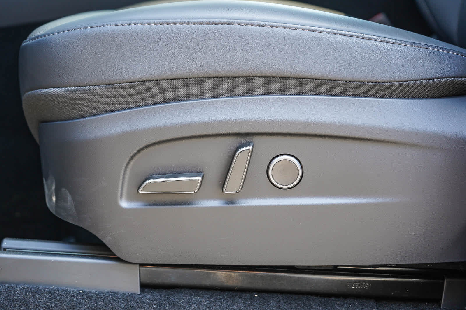 Thumbnail: 2026 Tesla Model Y - 19