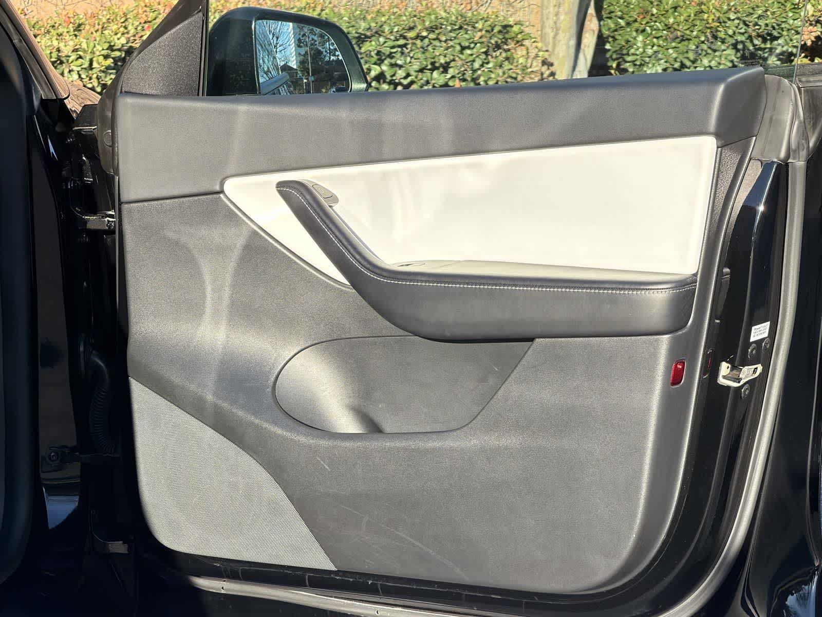 Thumbnail: 2021 Tesla Model Y - 34