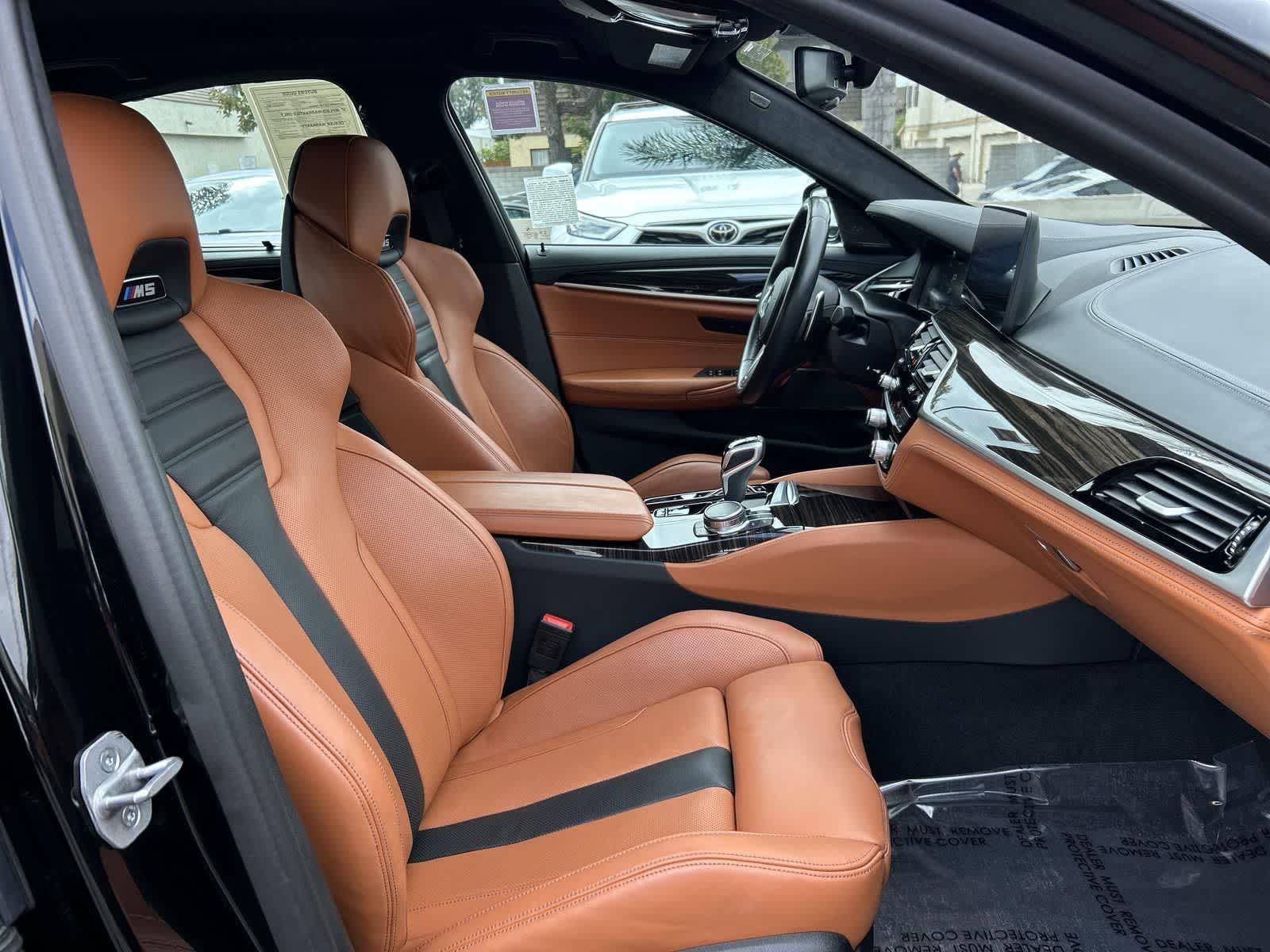 Thumbnail: 2023 BMW M5 - 26