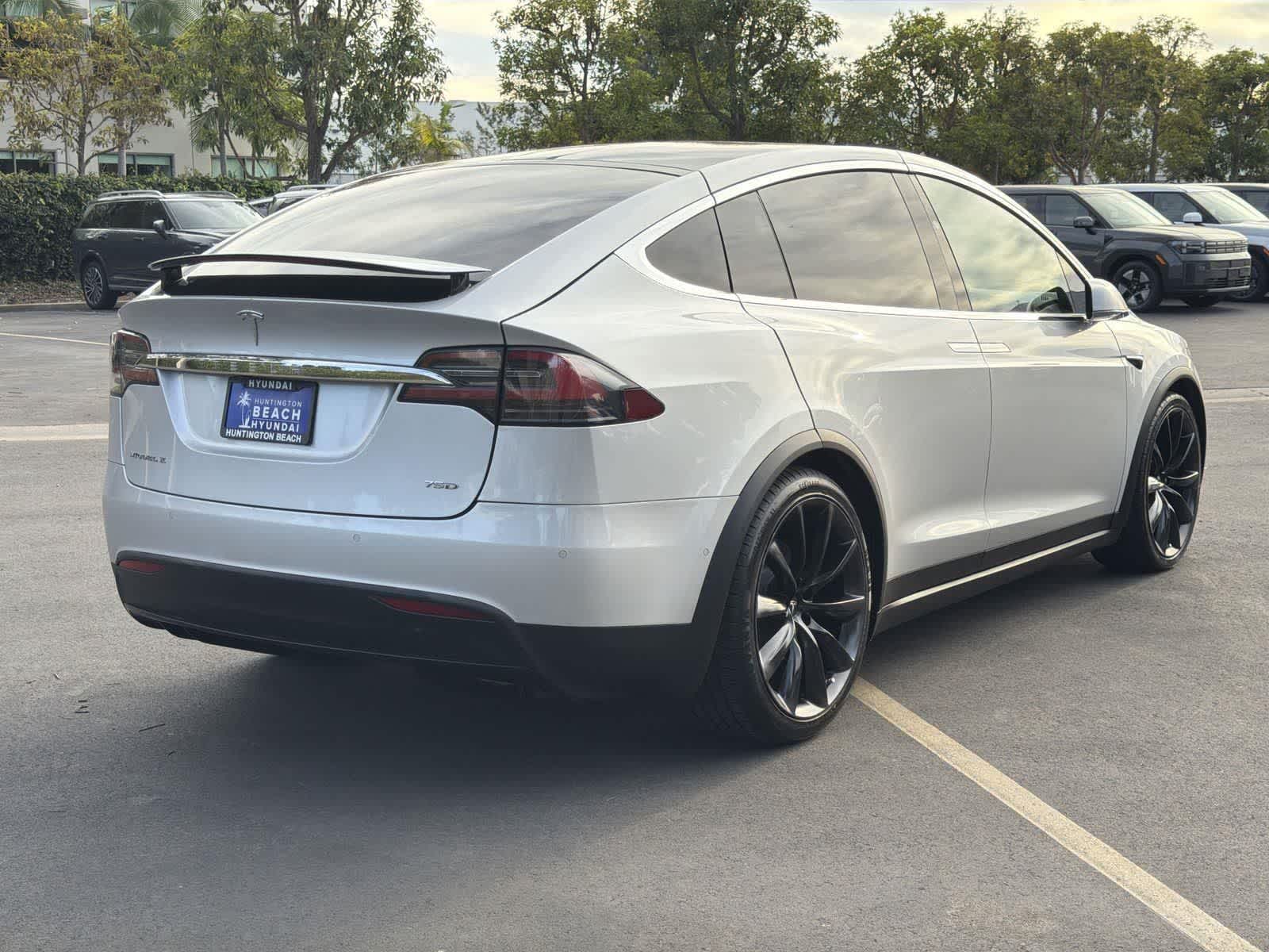 Thumbnail: 2018 Tesla Model X - 6