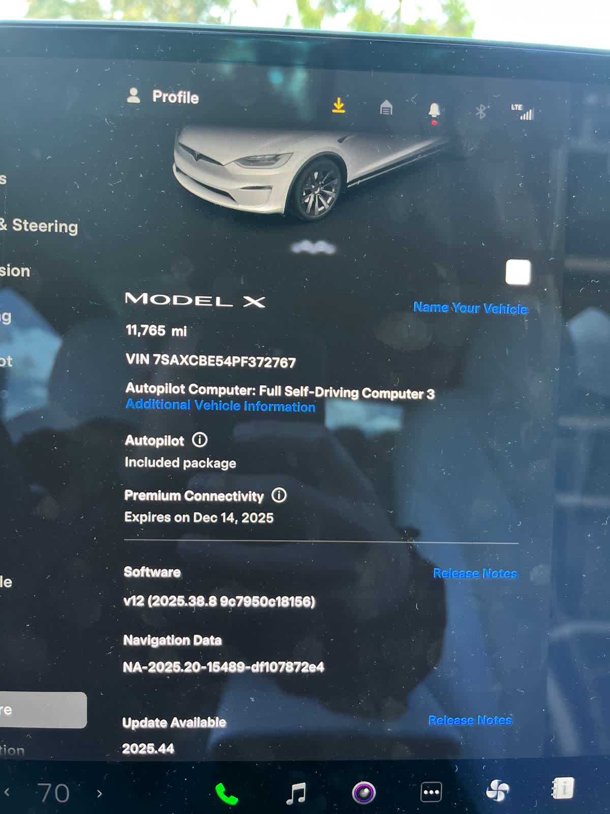 Thumbnail: 2023 Tesla Model X - 8