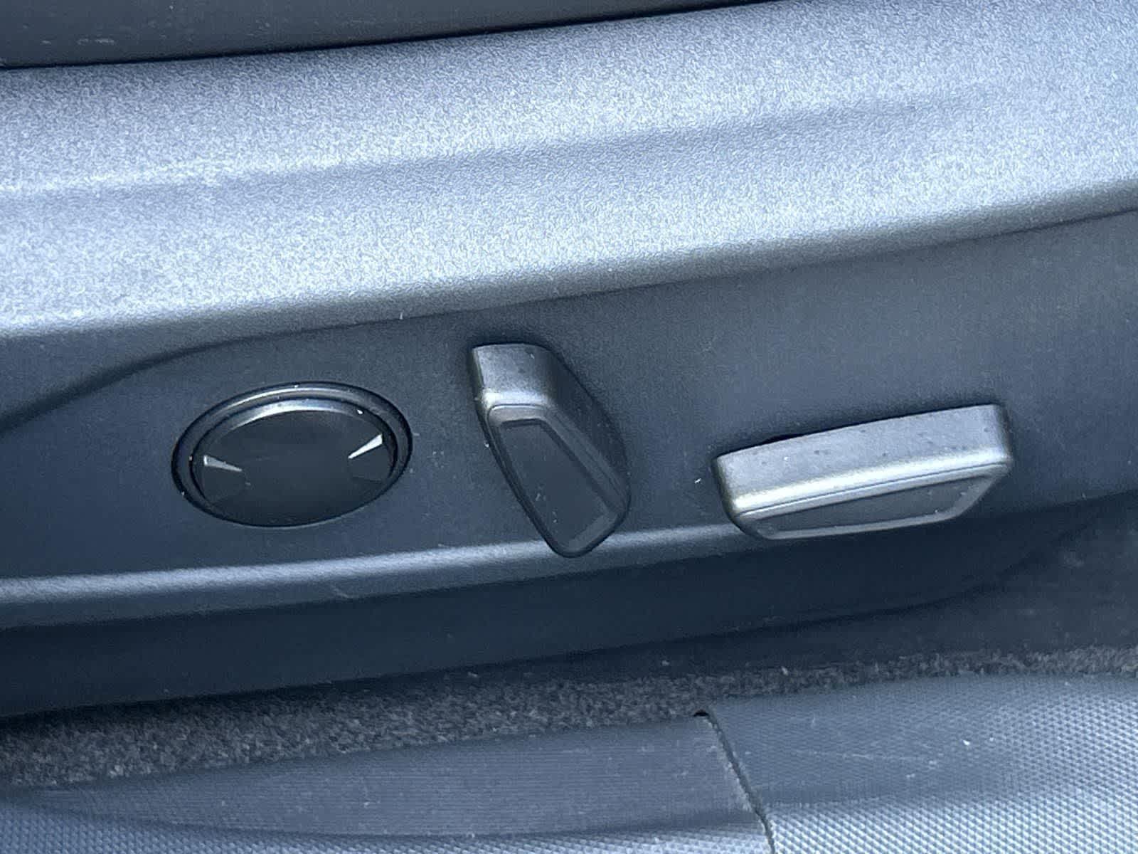 Thumbnail: 2021 Ford Mustang Mach-E - 35