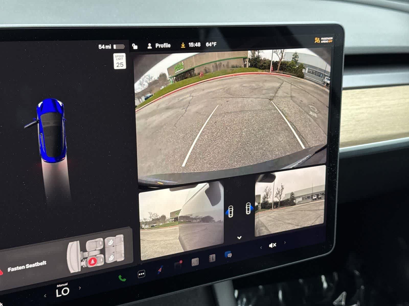 Thumbnail: 2022 Tesla Model 3 - 17