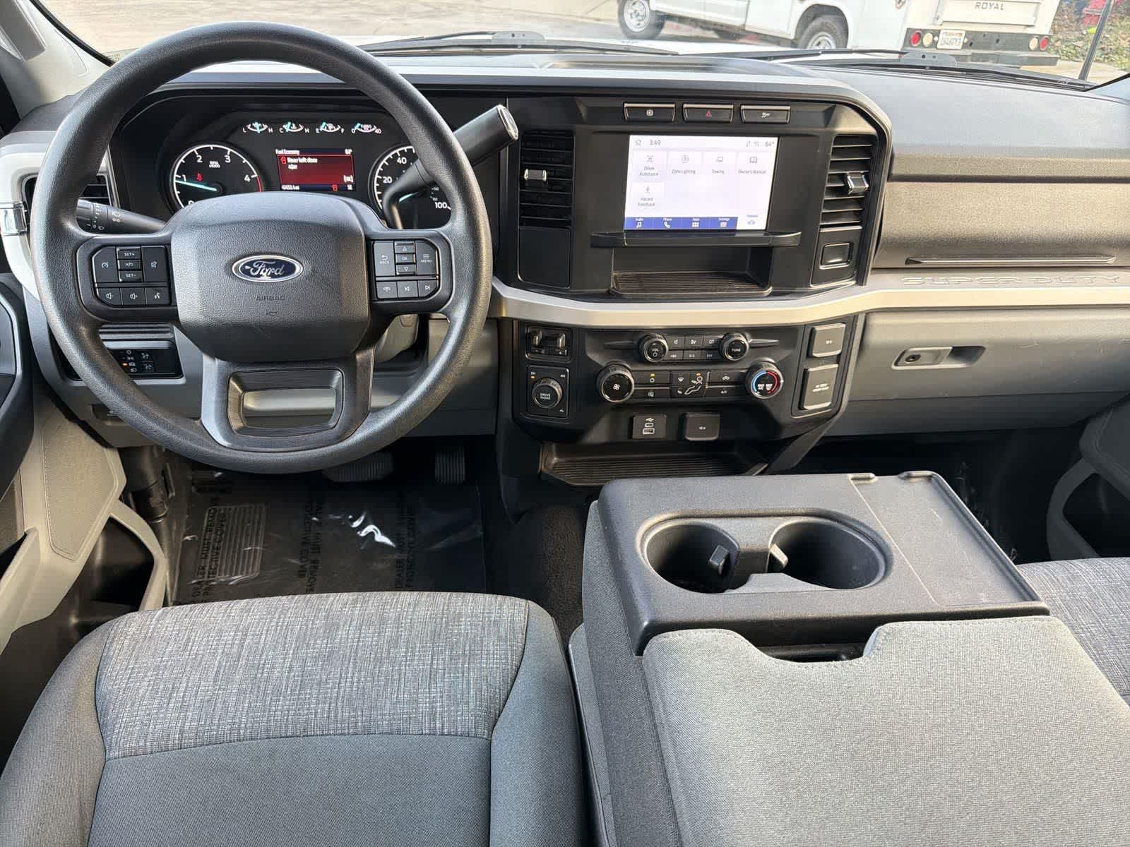 Thumbnail: 2024 Ford Econoline - 10