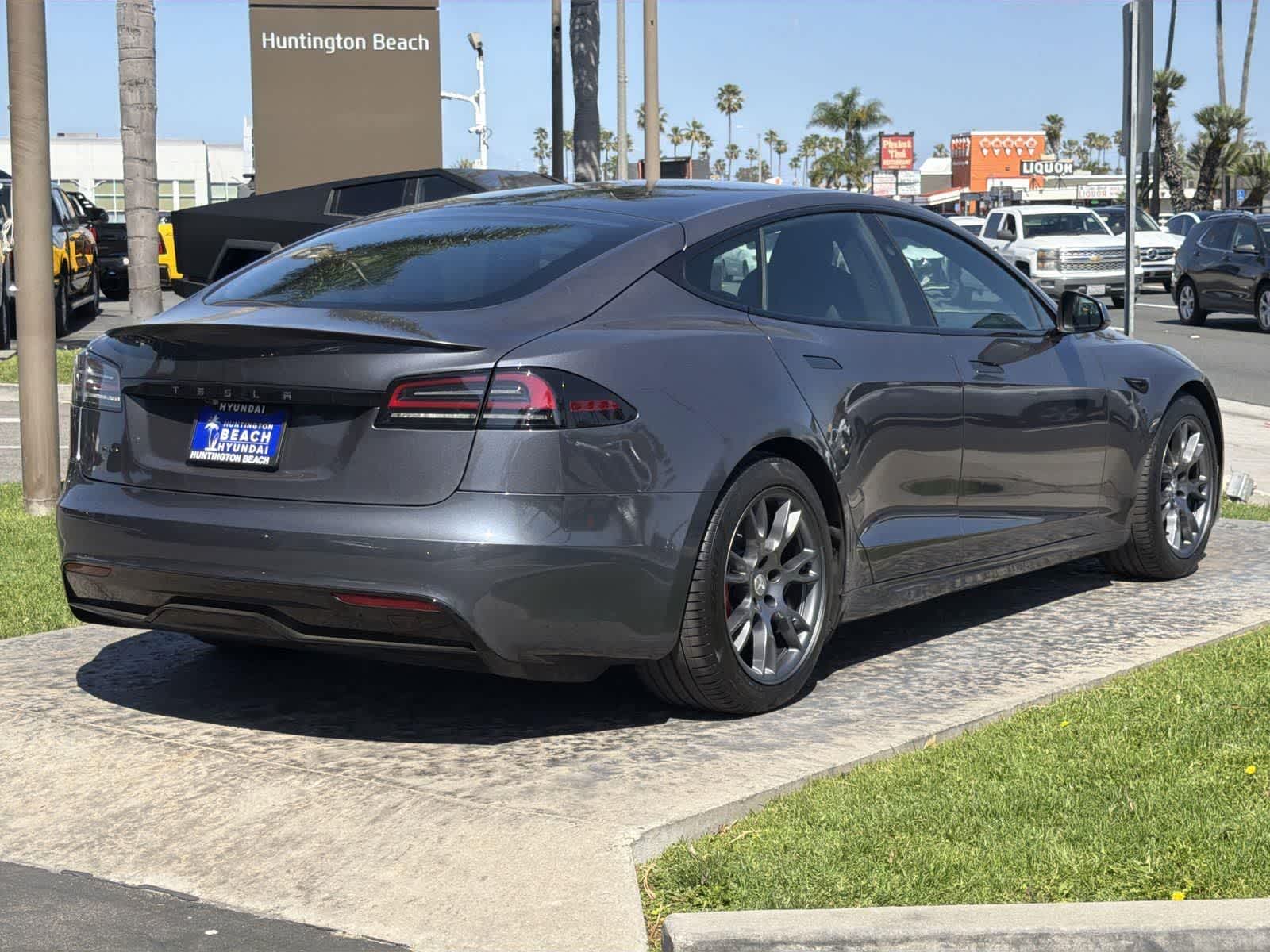 Thumbnail: 2023 Tesla Model S - 6