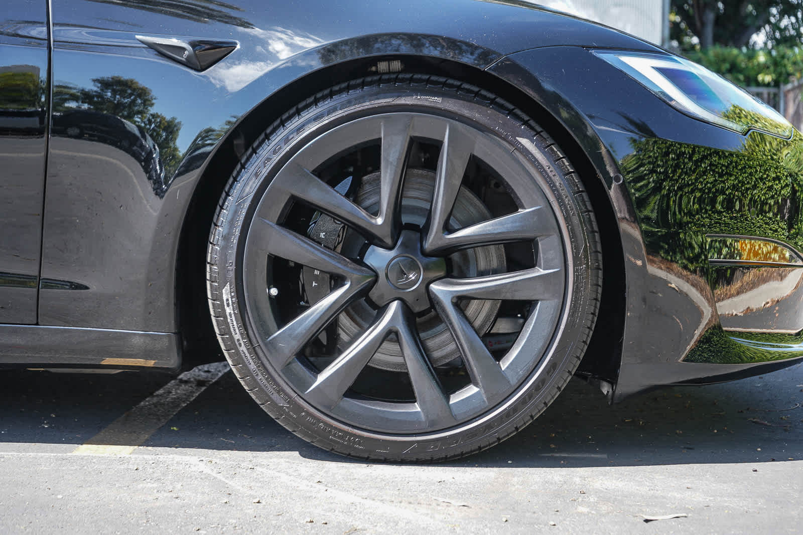 Thumbnail: 2023 Tesla Model S - 9