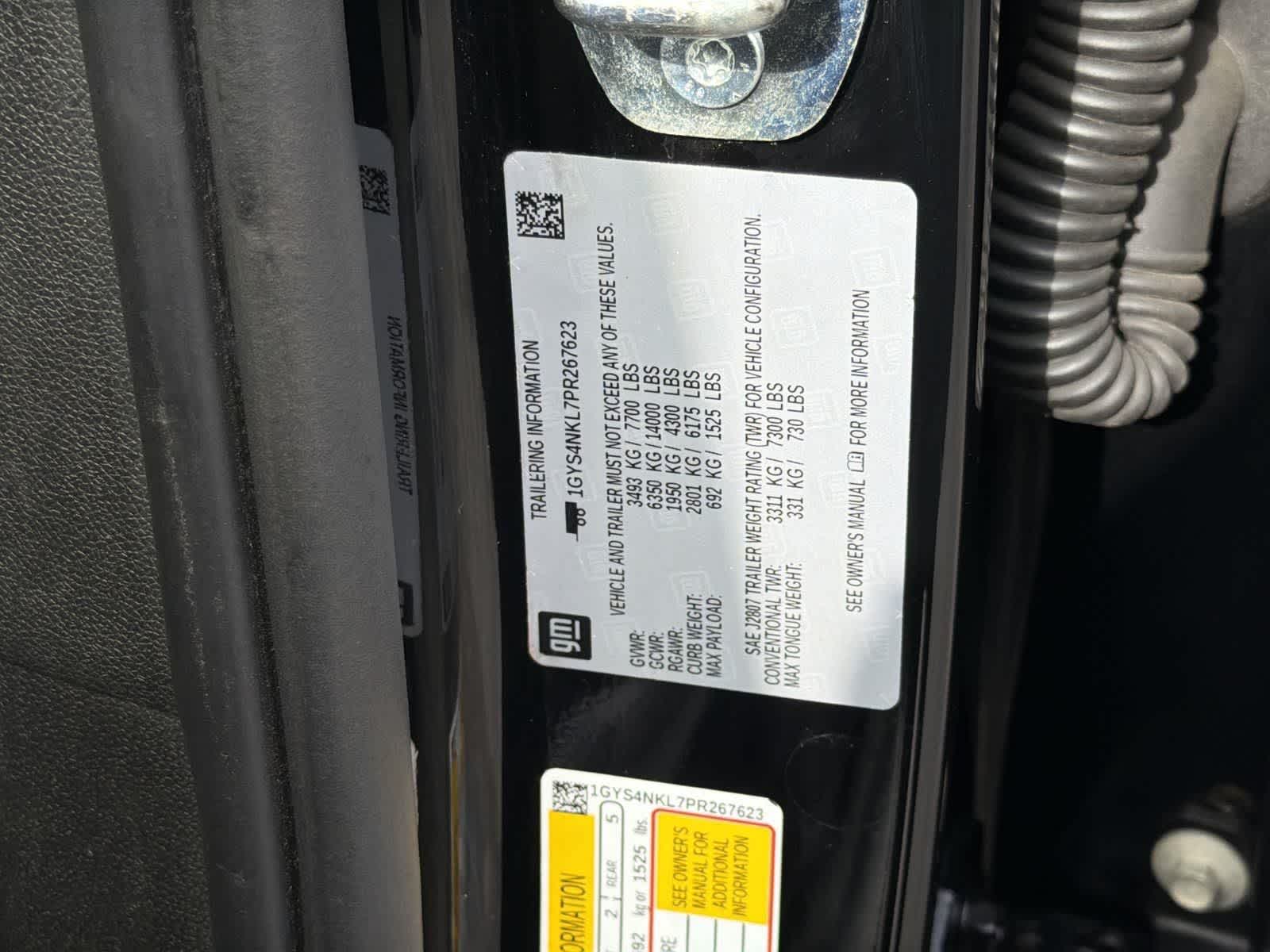 Thumbnail: 2023 Cadillac Escalade - 9