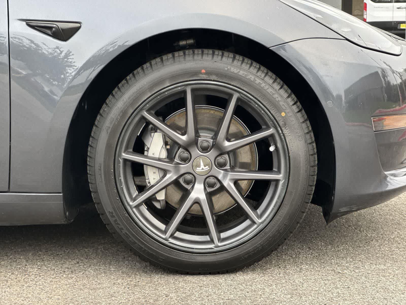 Thumbnail: 2022 Tesla Model 3 - 37