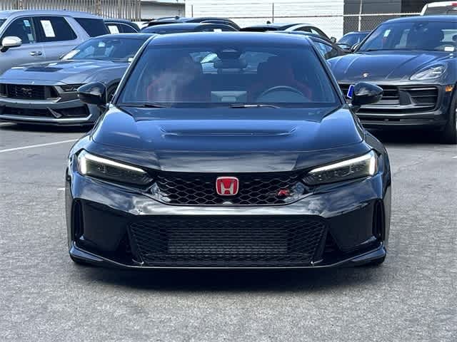 2024 Honda Civic Type R photo 2