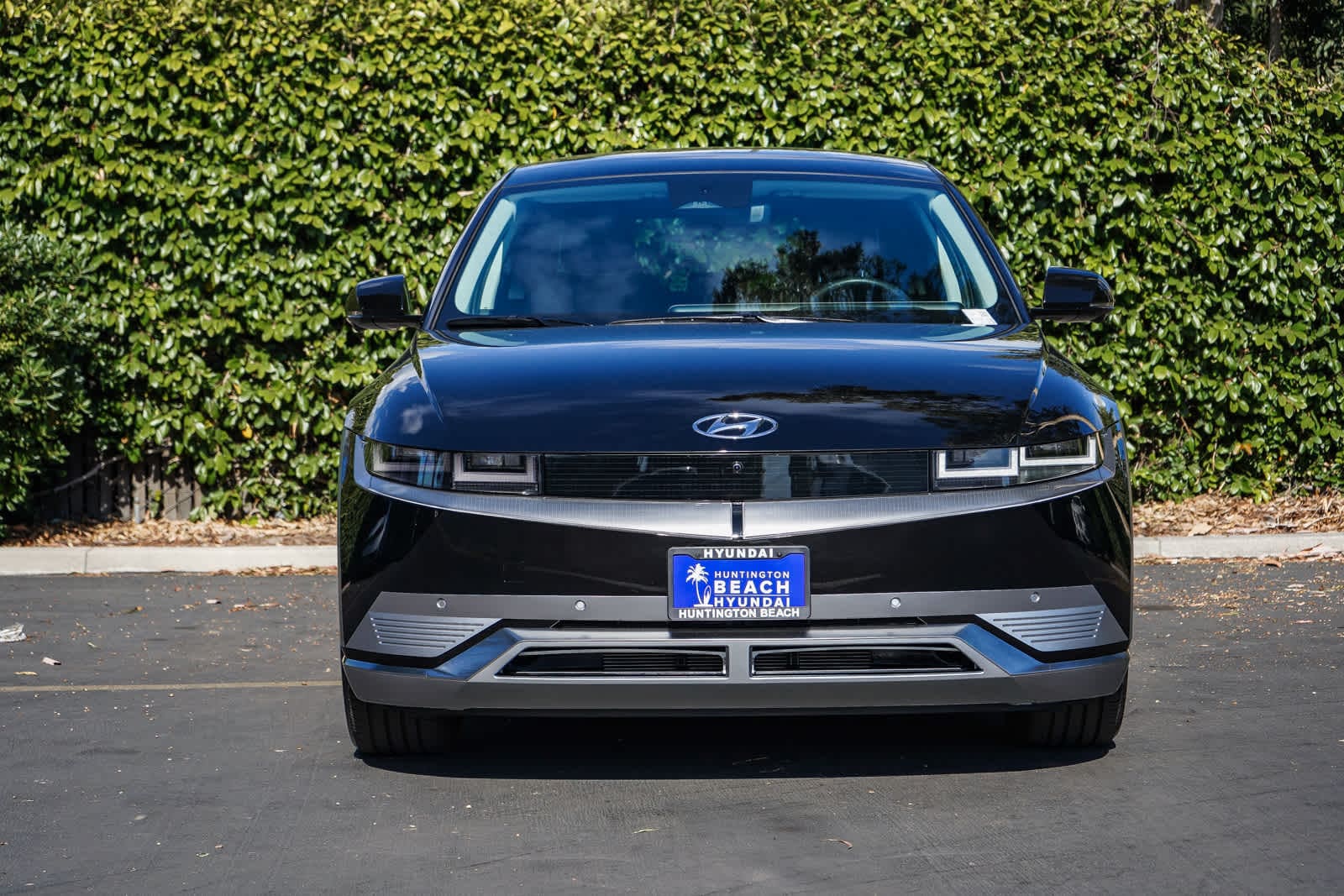 Used 2024 Hyundai IONIQ 5 Limited with VIN KM8KRDDF2RU273981 for sale in Huntington Beach, CA