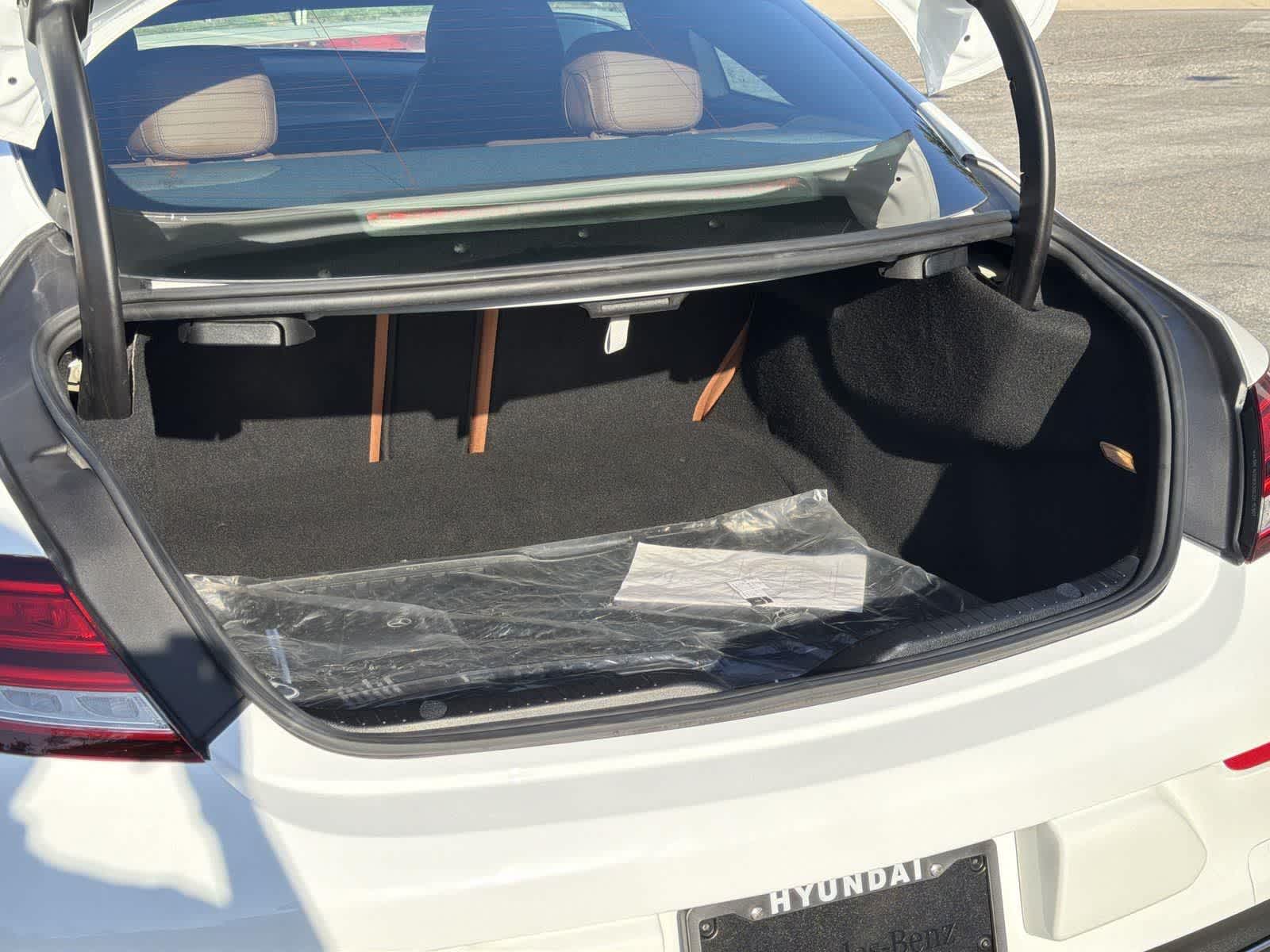 Thumbnail: 2020 Mercedes-Benz C-Class - 29