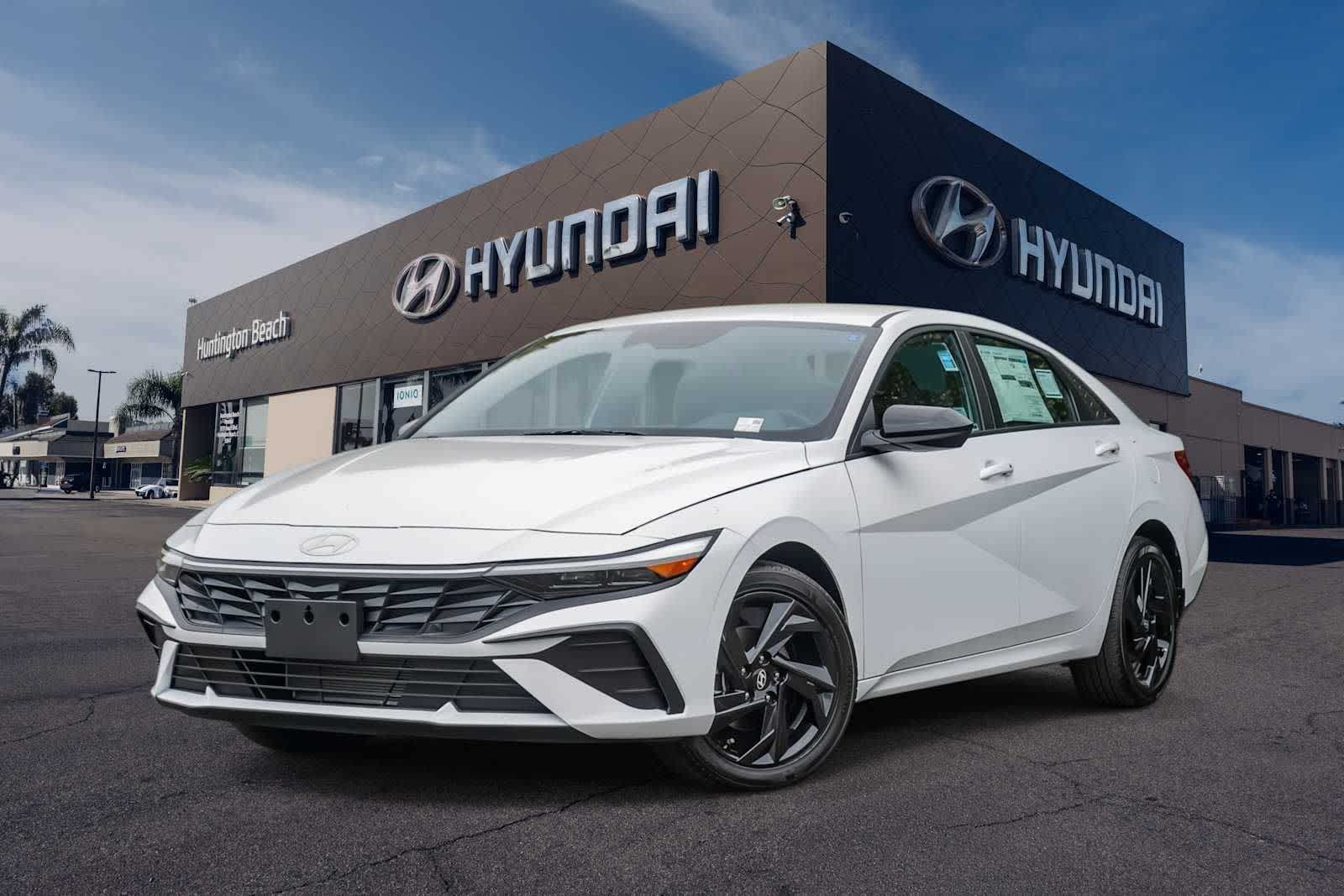 2026 Hyundai Elantra 2.0 SEL Sport IVT's photo