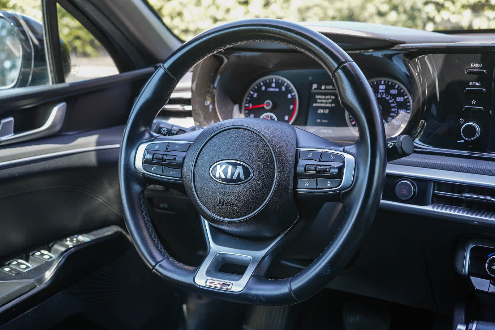 Thumbnail: 2021 Kia K5 - 15