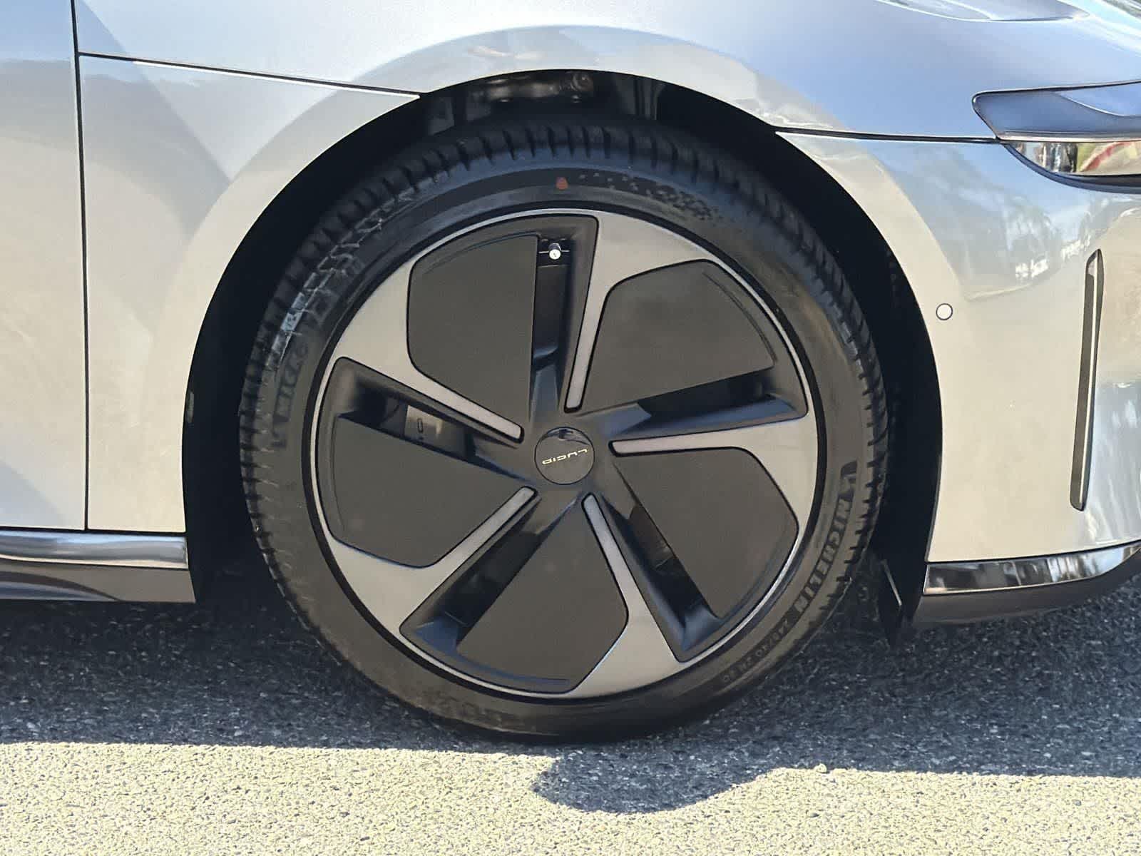 Thumbnail: 2024 Lucid Air - 37