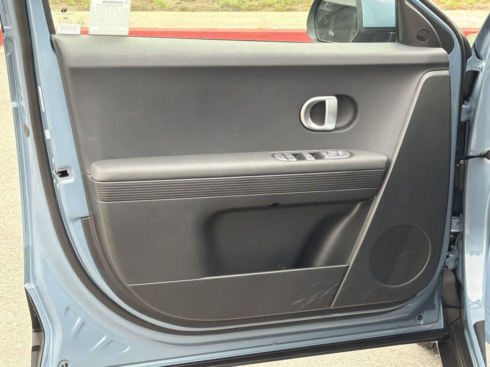 Thumbnail: 2024 Hyundai Ioniq 5 - 21