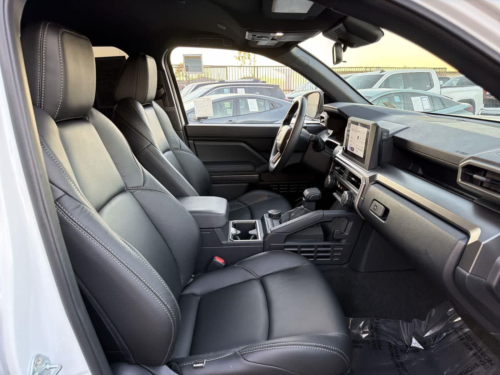 Thumbnail: 2025 Toyota 4Runner - 34