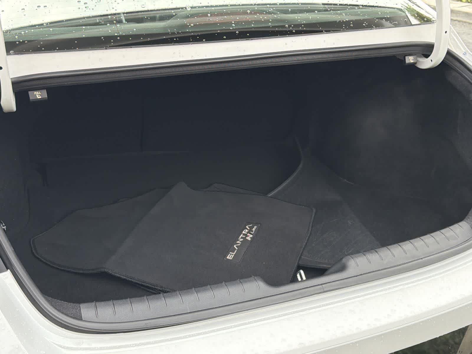 Thumbnail: 2022 Hyundai Elantra - 29