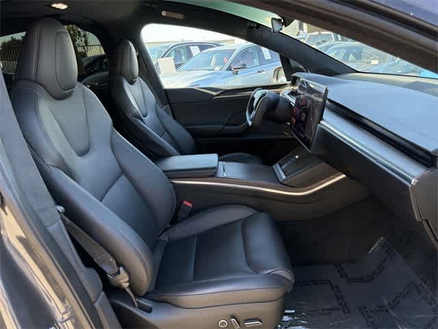 Thumbnail: 2022 Tesla Model X - 33