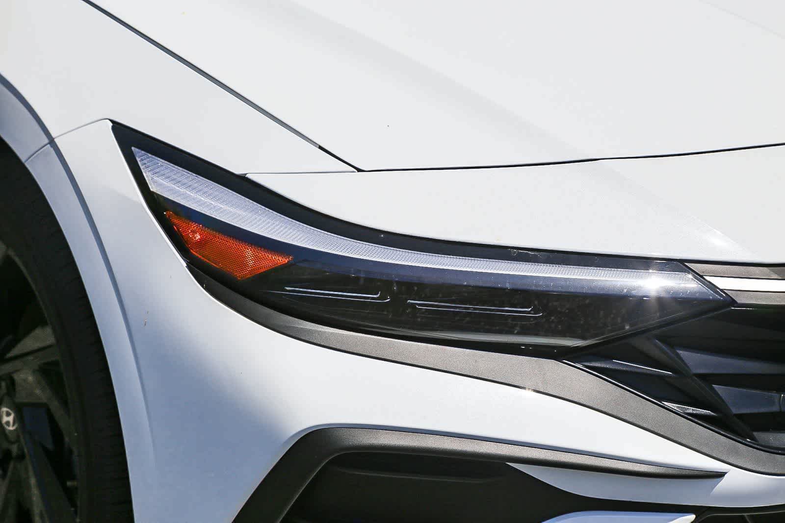 Thumbnail: 2026 Hyundai Elantra - 4