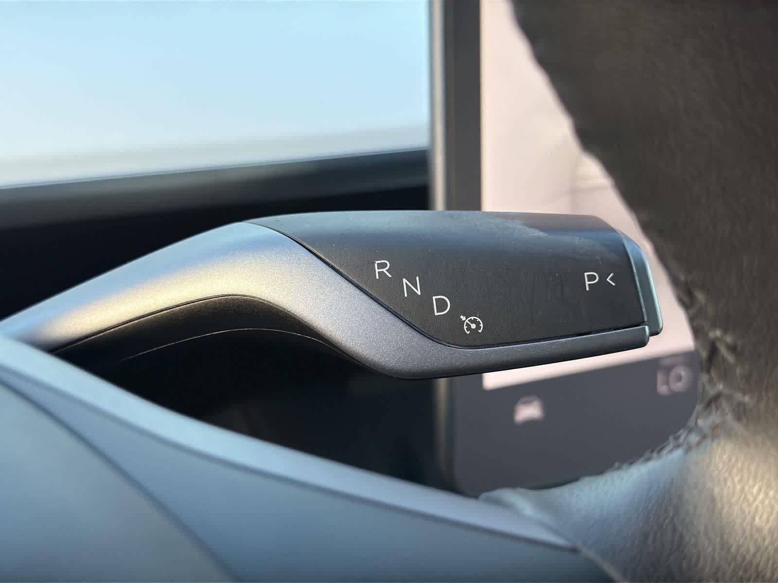 Thumbnail: 2022 Tesla Model 3 - 16