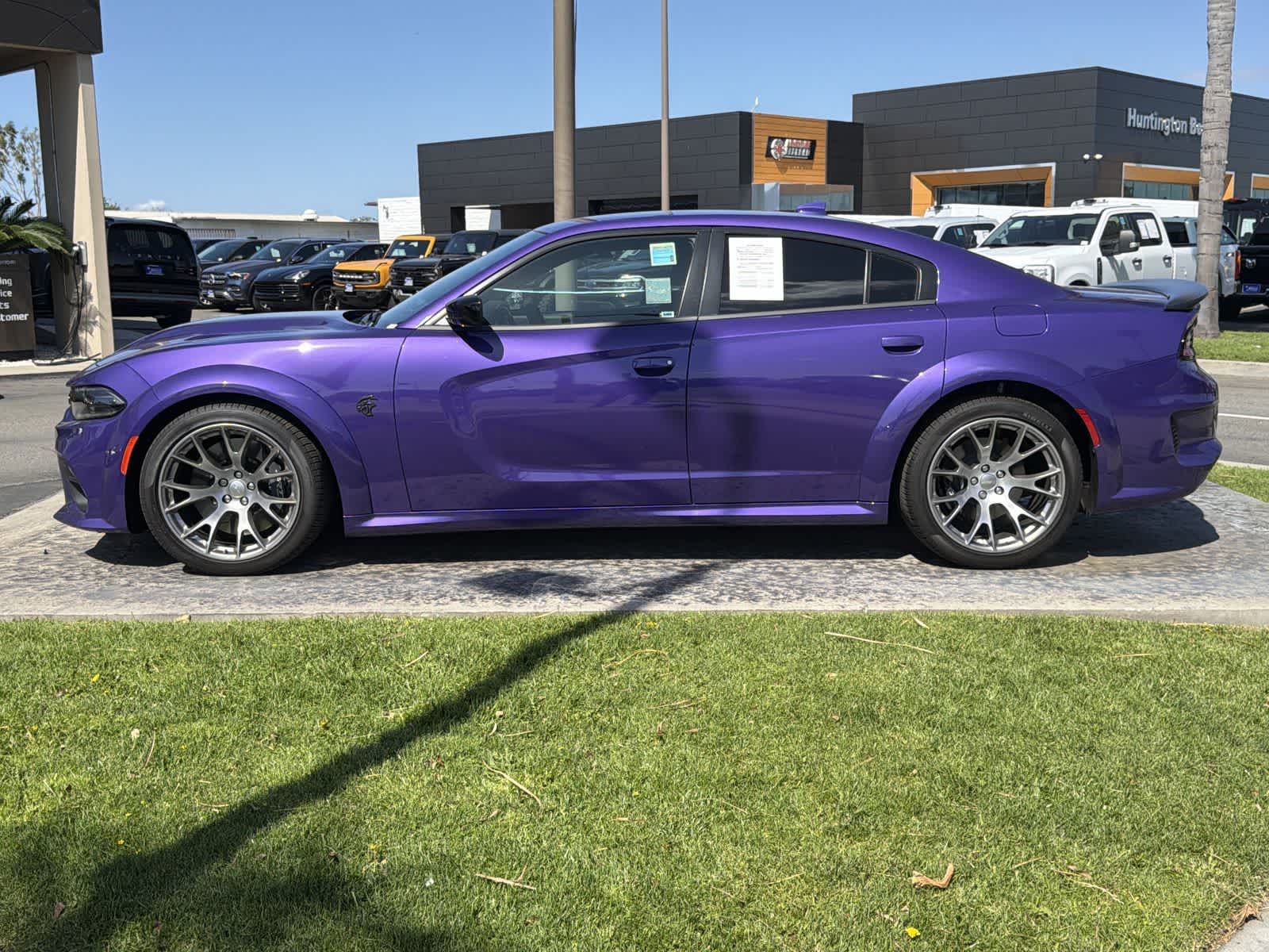 Thumbnail: 2023 Dodge Charger - 3