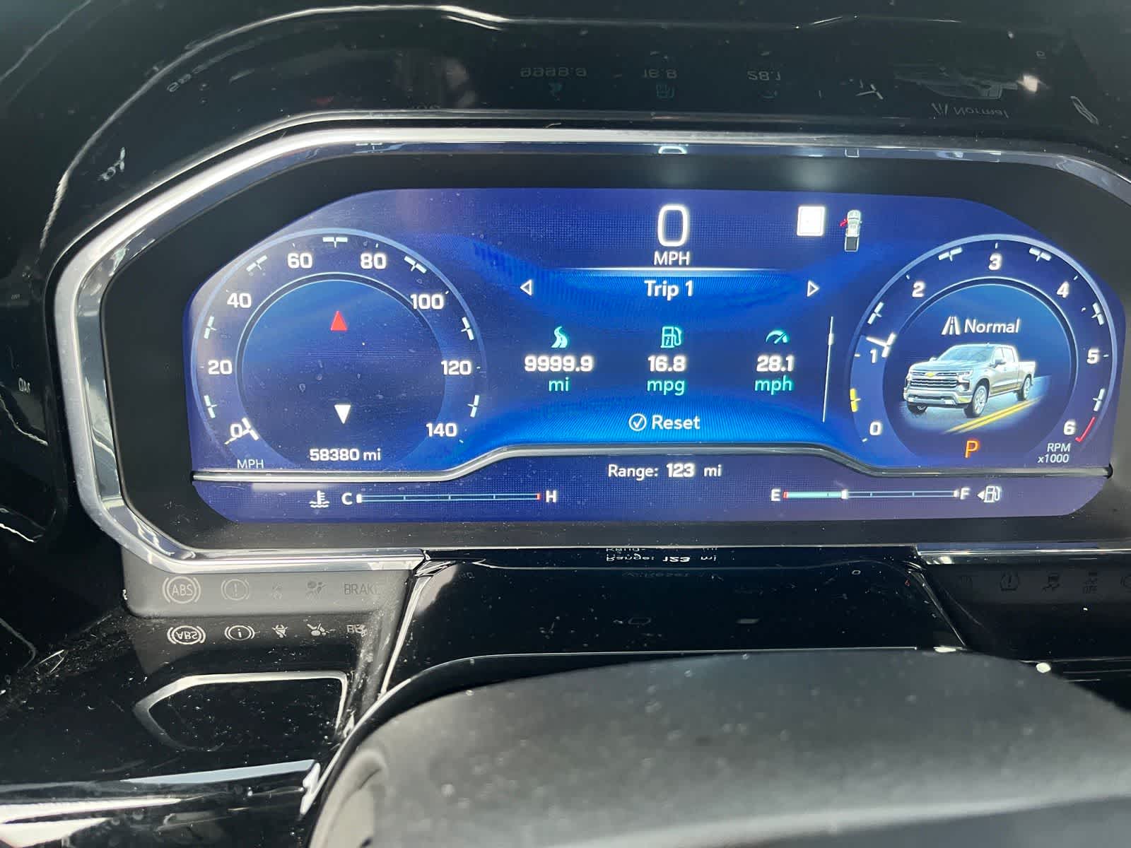 Thumbnail: 2023 Chevrolet Silverado 1500 - 8