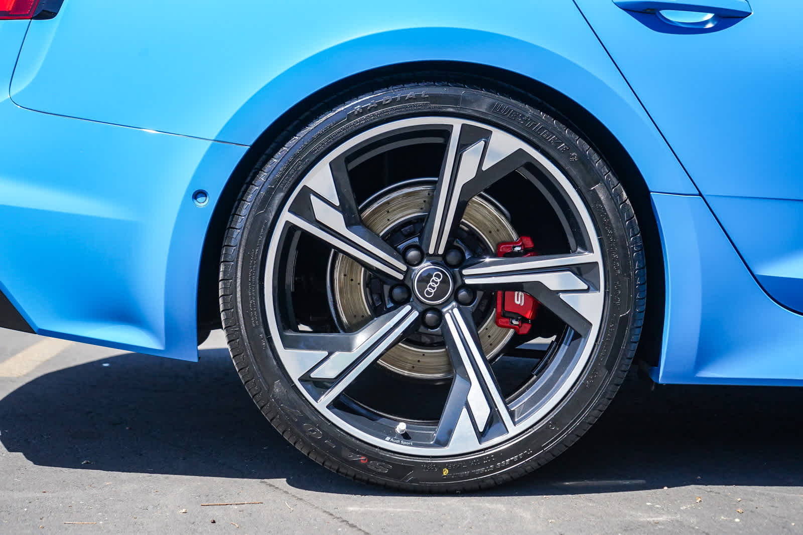 Thumbnail: 2021 Audi RS 5 - 8