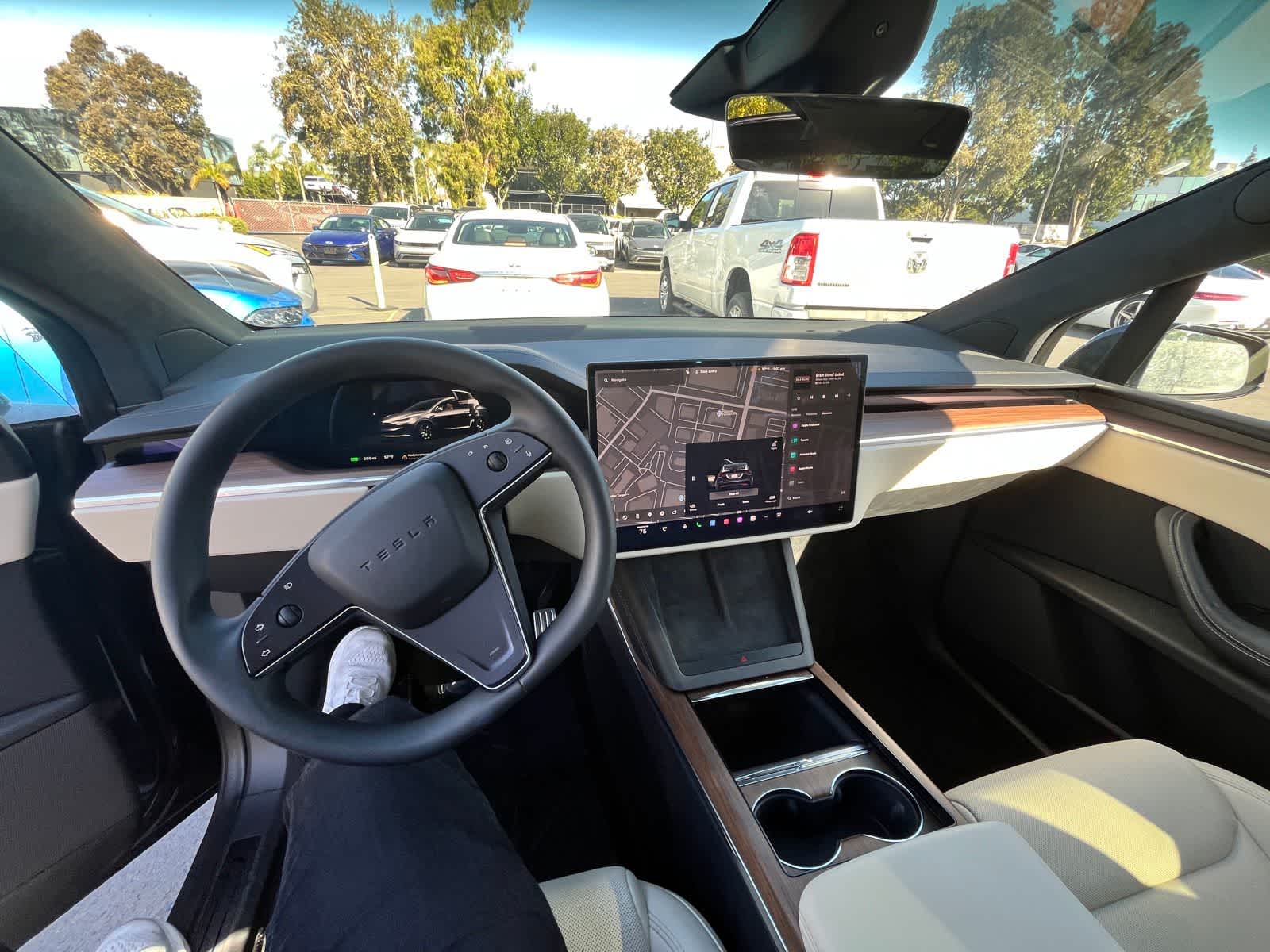 Thumbnail: 2024 Tesla Model X - 8